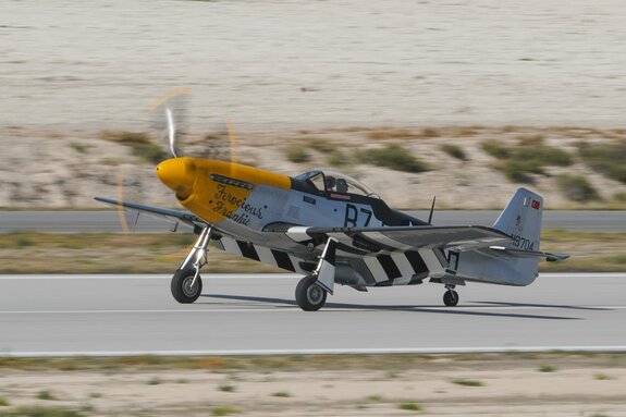 Samolot north american p-51d mustang